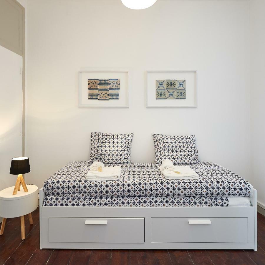 Love Inn Bairro Alto Lisboa Extérieur photo