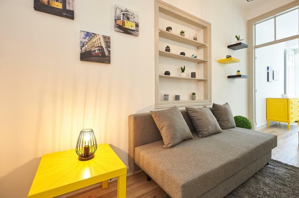 Love Inn Bairro Alto Lisboa Extérieur photo